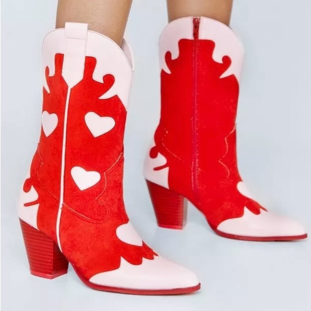 *ISO* Nasty Gal Boots